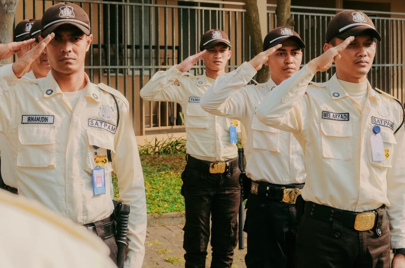 Keamanan Korporat & Komersial